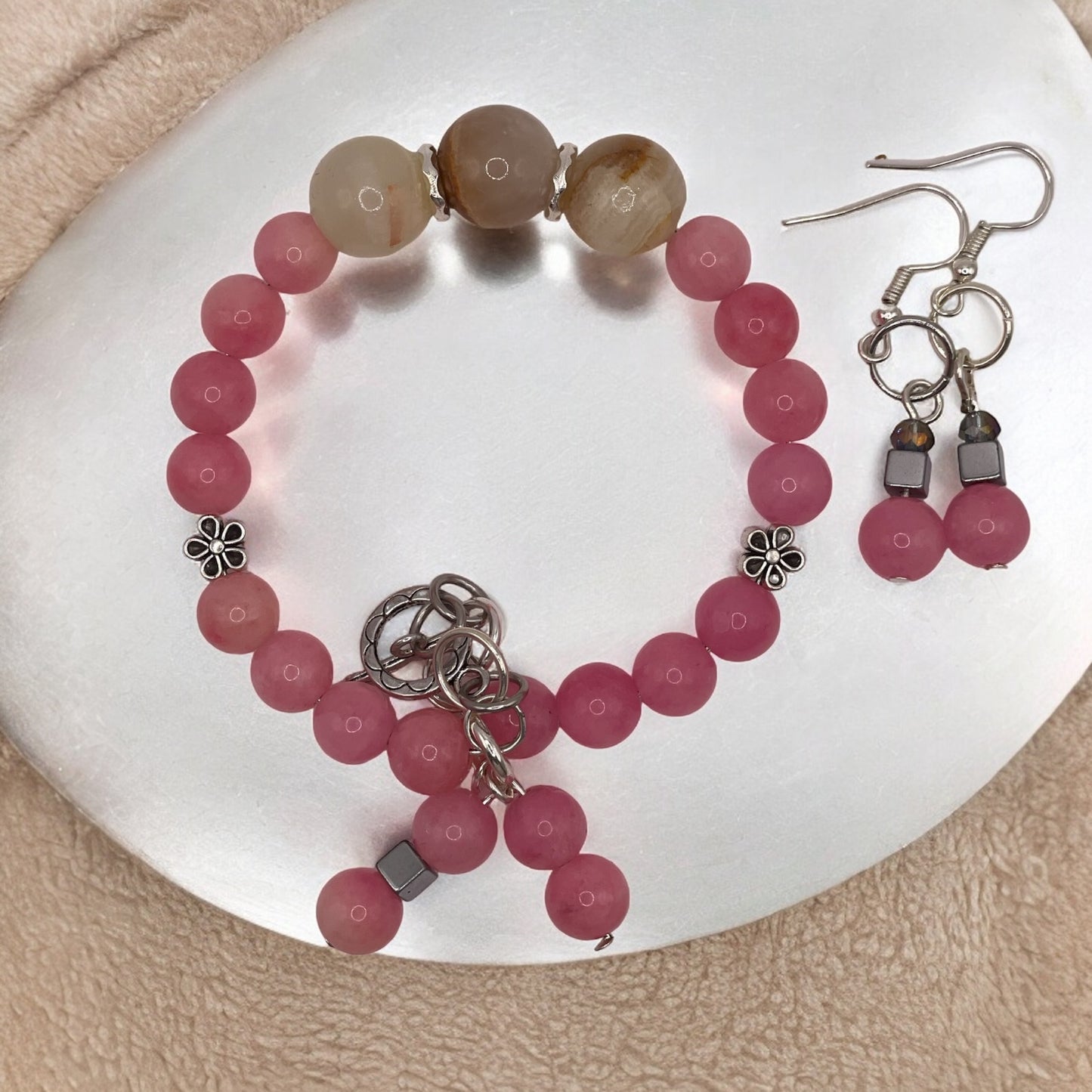 Bubbly Pink Jade wire bracelet with matching earrings 7.4