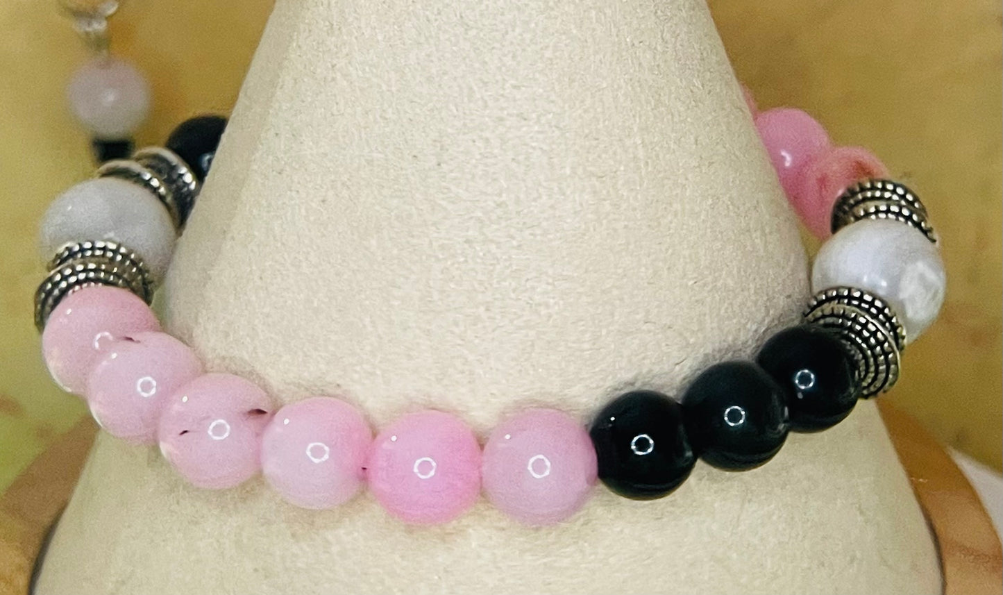 Pink Jade and Black Obsidian elastic bracelet 8” with matching earrings ￼