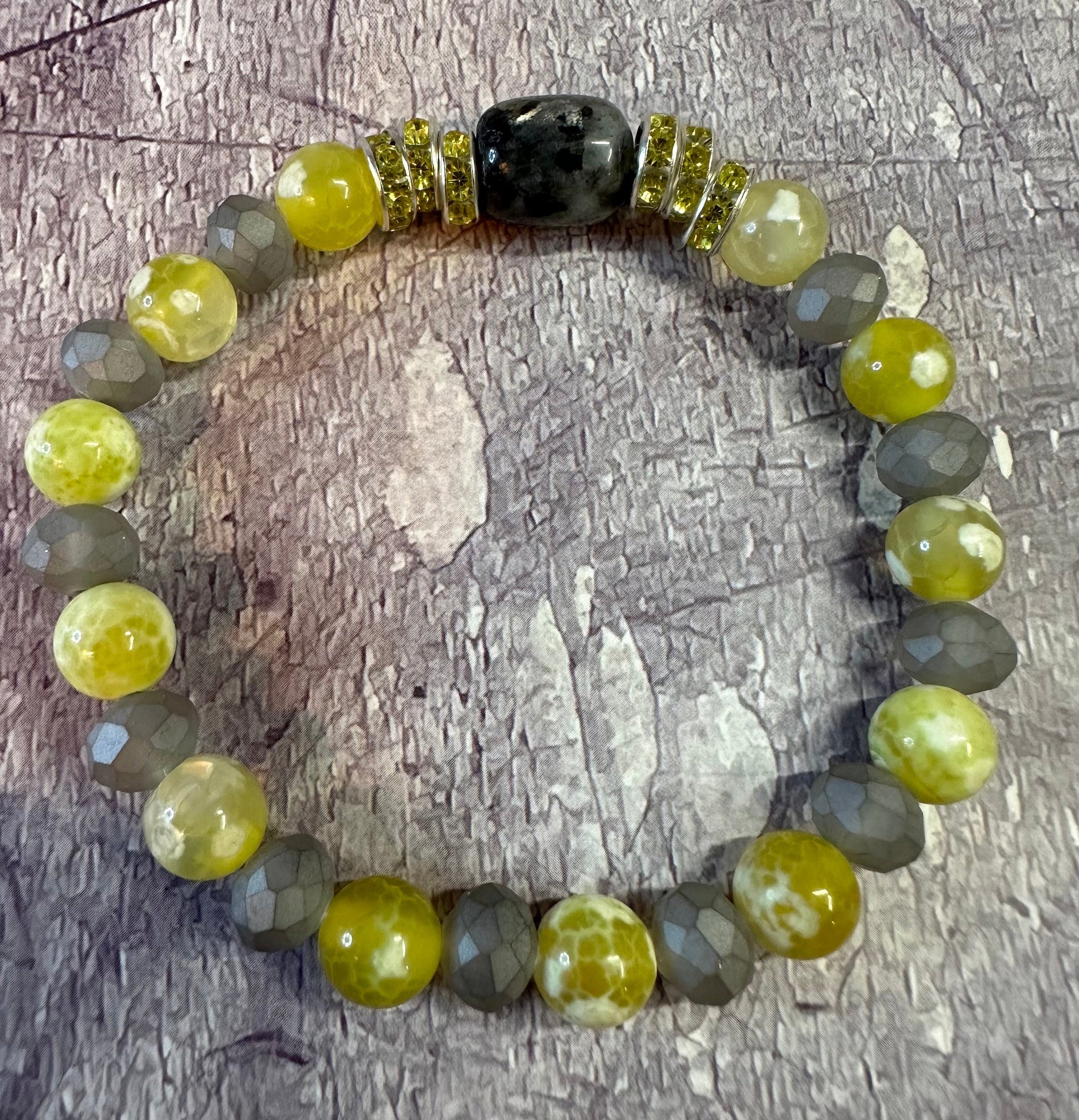 Sunny Days Ahead bracelet - 7.5”