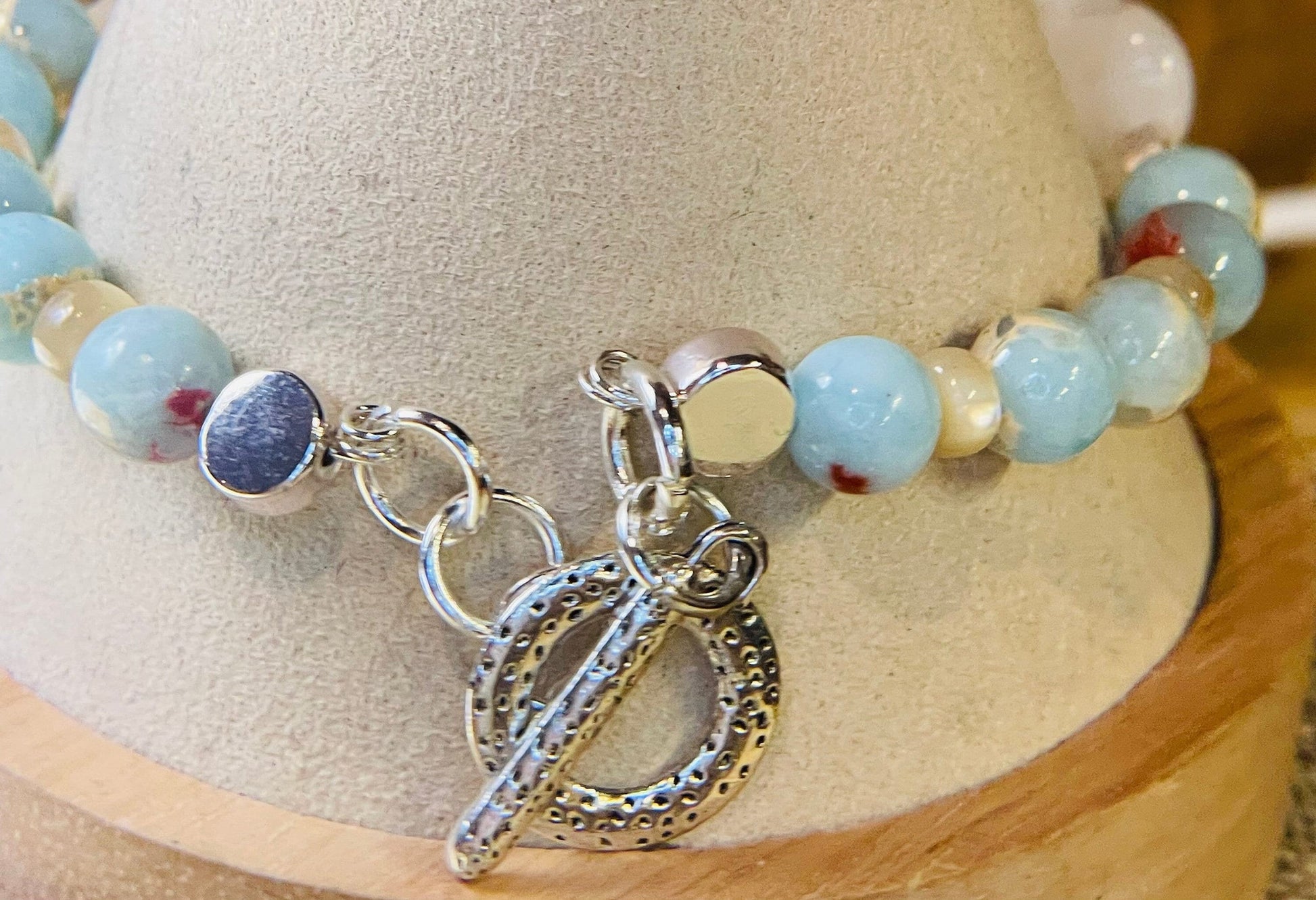 Seaside Quartz 8.5&quot; bracelet